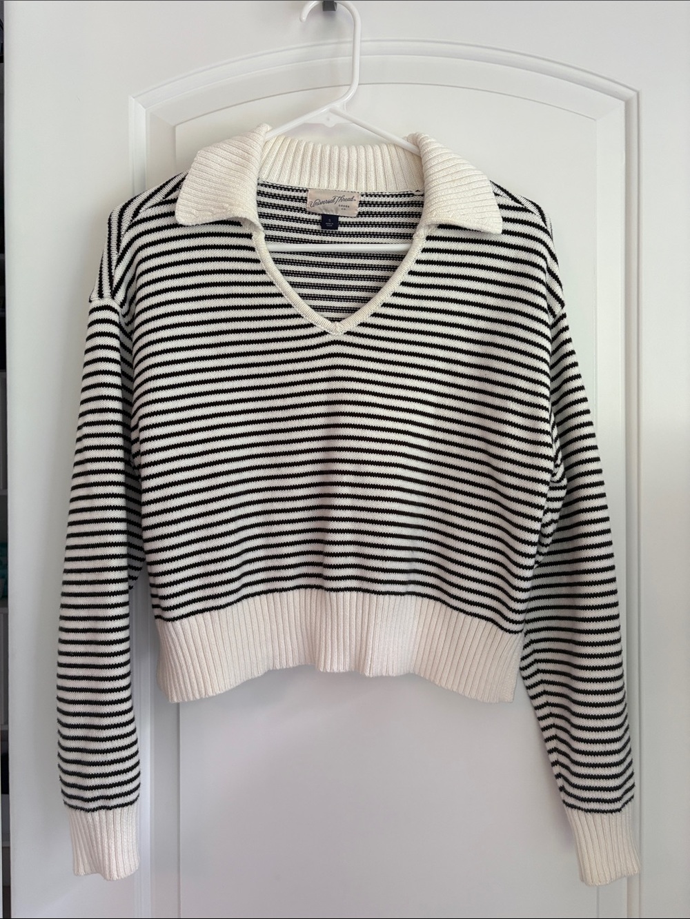 Cotton collared sweater